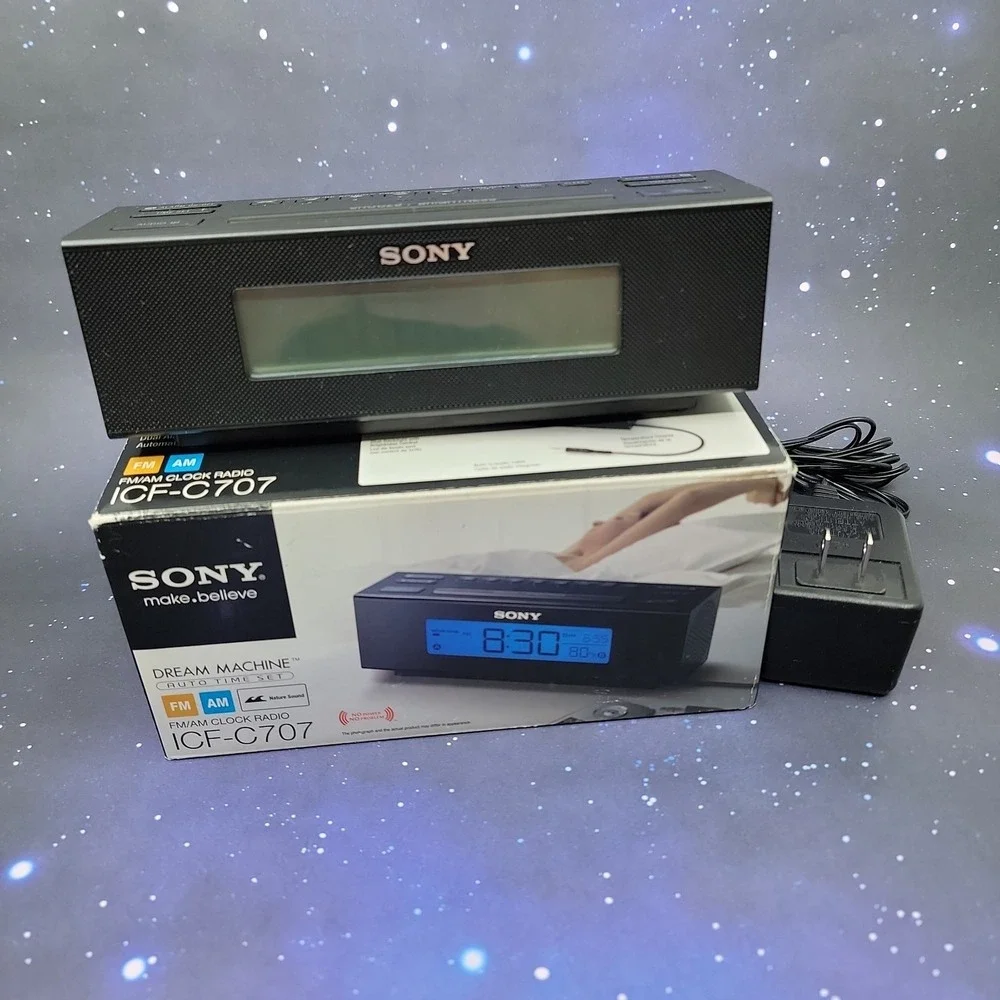Sony ICF-C707 FM/AM Clock Radio with Nature Sounds and Aux Input In Original Box